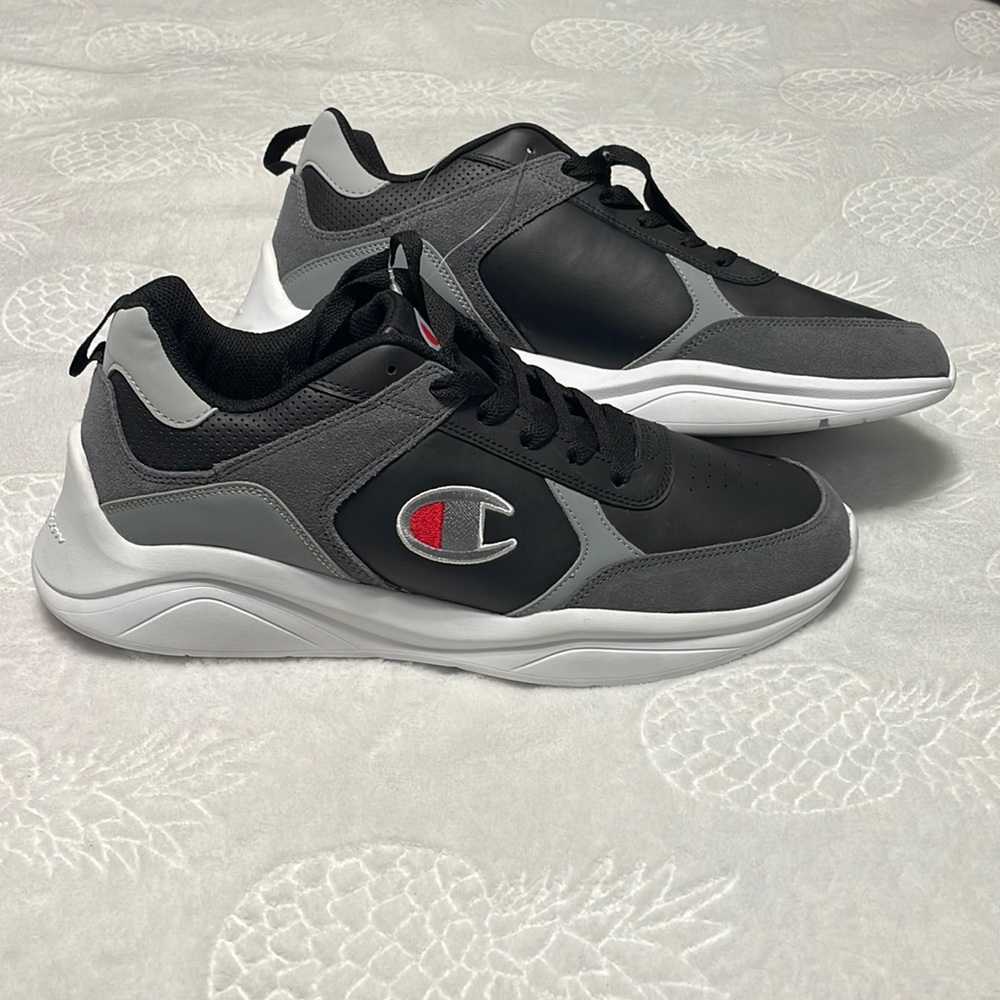 New! Men’s Champion Shoes Size 13